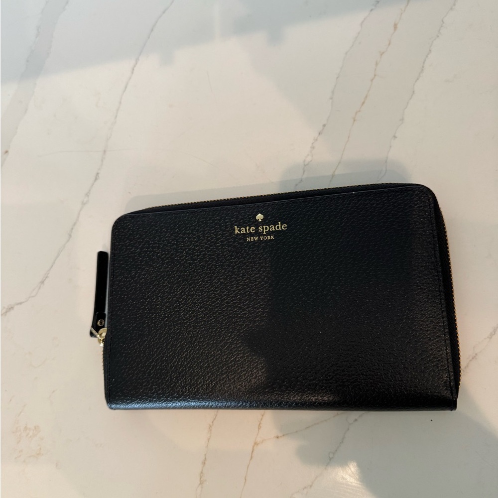 Kate Spade Black Textured Wallet